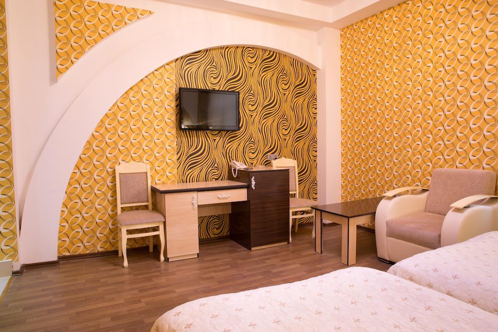 Cinema Boutique Hotel Gandzsa Kültér fotó