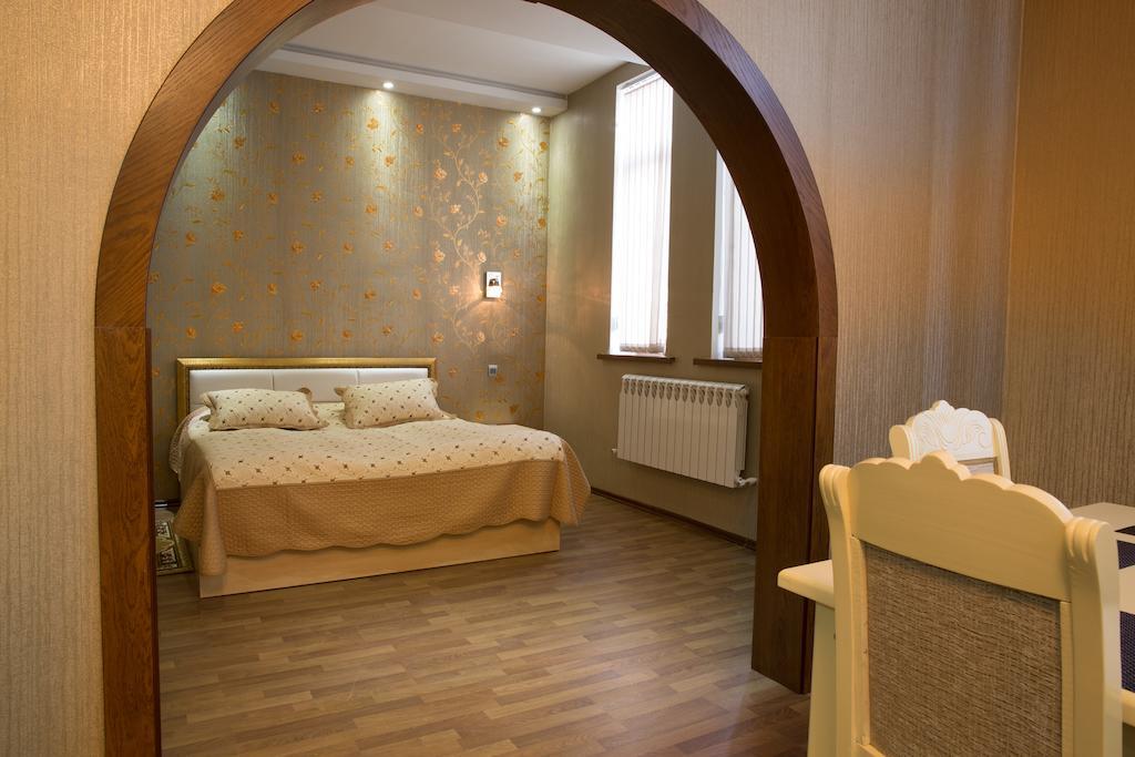 Cinema Boutique Hotel Gandzsa Szoba fotó