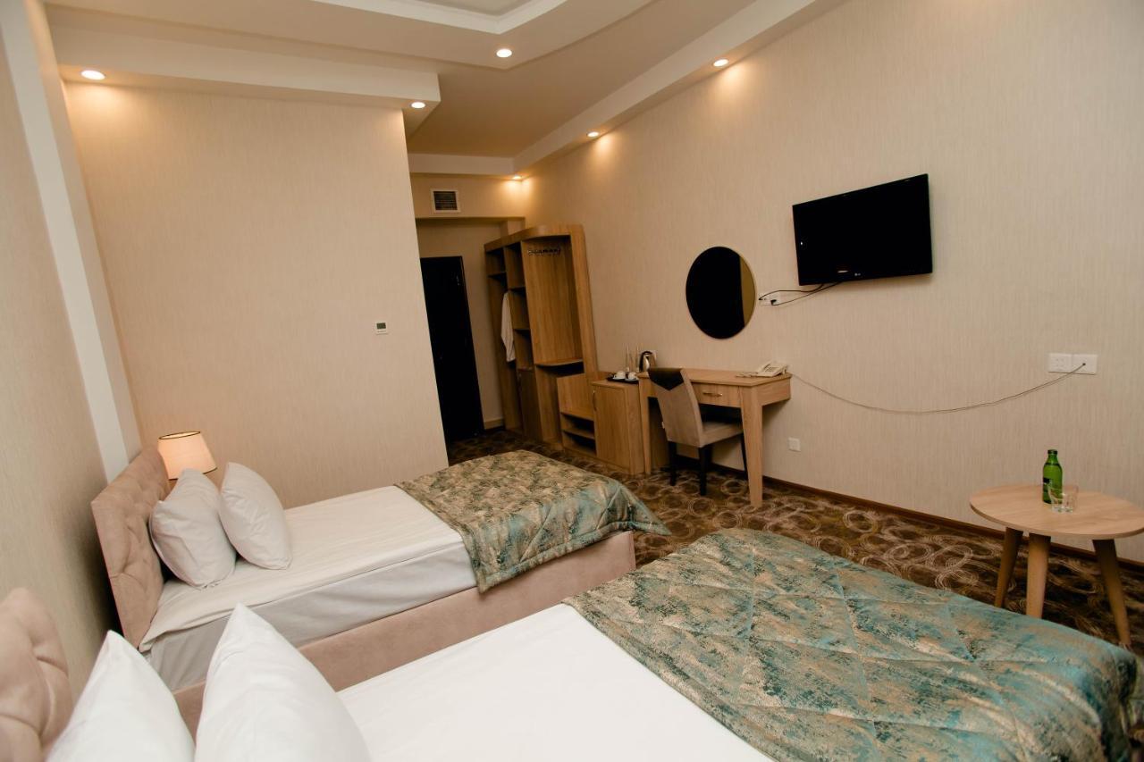 Cinema Boutique Hotel Gandzsa Kültér fotó