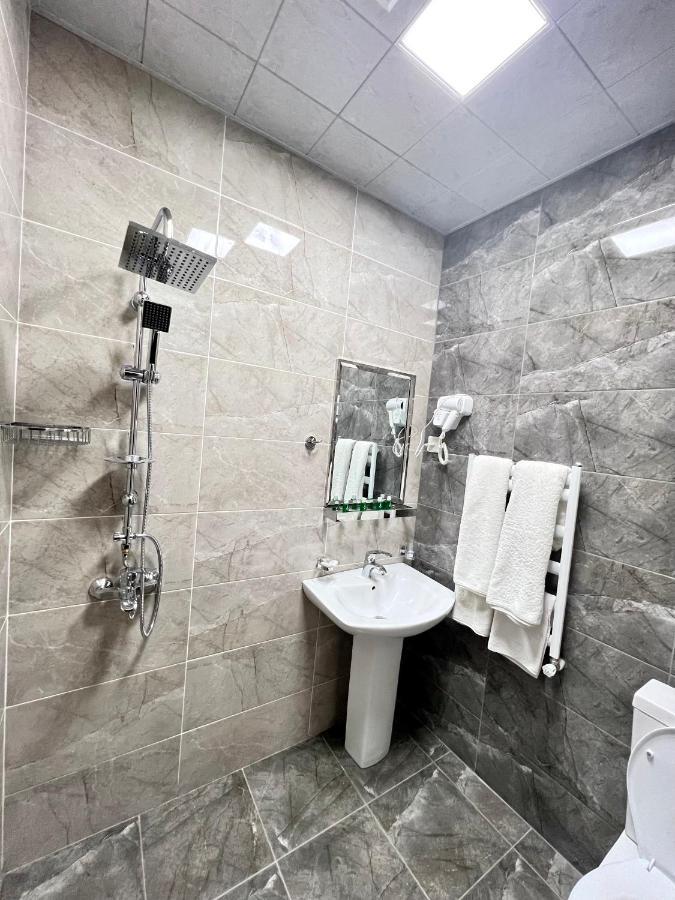Cinema Boutique Hotel Gandzsa Kültér fotó