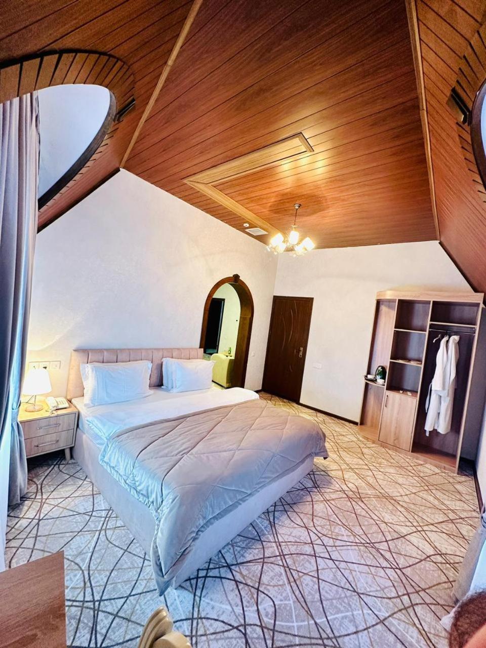 Cinema Boutique Hotel Gandzsa Kültér fotó